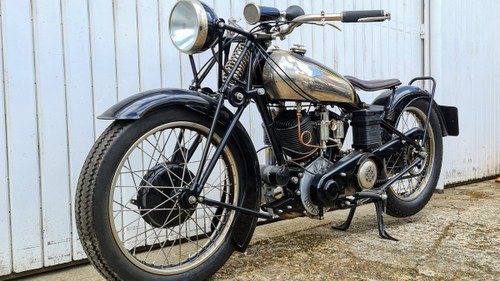 MONTGOMERY-JAP 1,000CC V-TWIN 1929 Brough For Sale
