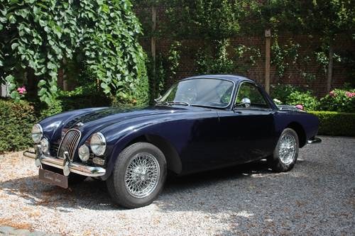 1964 Rarity! Absolutely stunning RHD Morgan Coupé Plus 4 Plus For Sale
