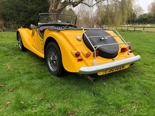 1980 Lovely spring daffodil colour Morgan 4/4 2 seater For Sale