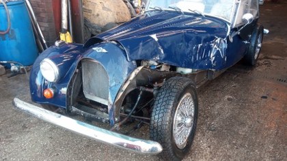 morgan 4/4 damaged de registered manx car