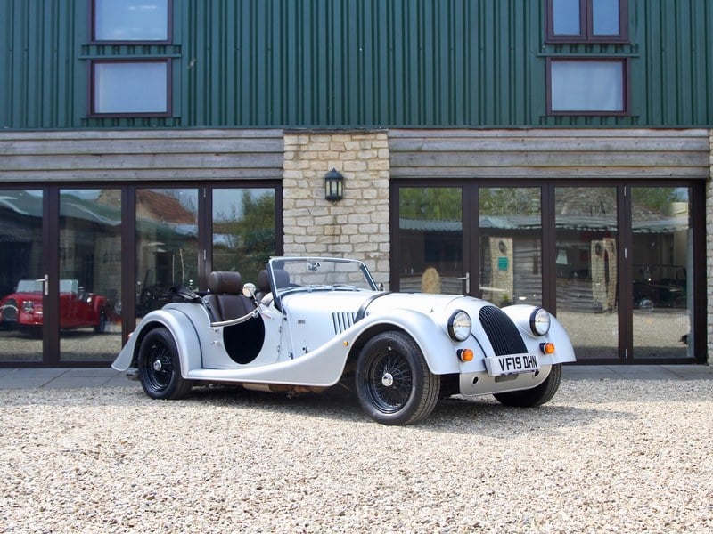 Morgan Plus 4 110 Edition - Matte Silver / Cuba leather