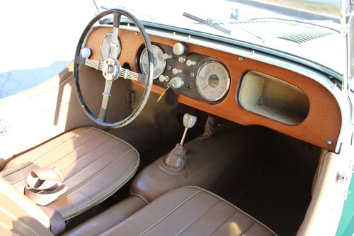 1961 Morgan 4 Seater - 8