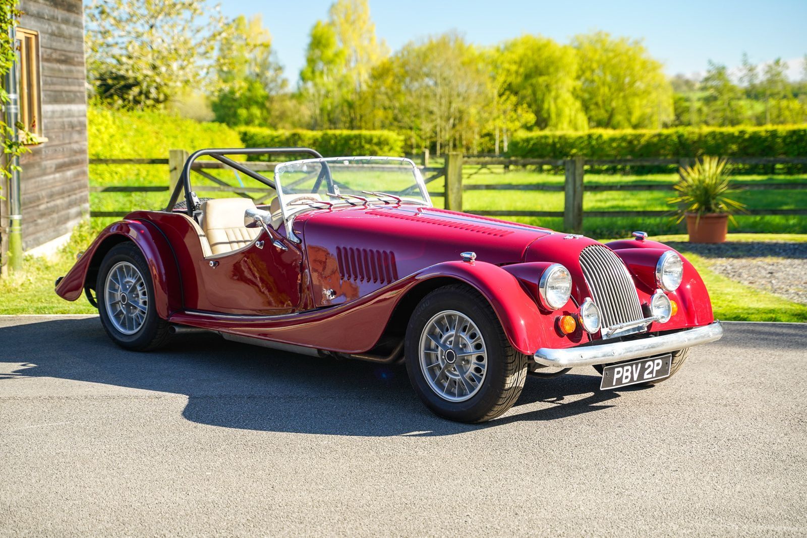 1976 Morgan Plus-8
