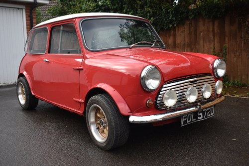 Lot 4 - A 1966 Morris Mini 1000 - 09/2/2020 Zu verkaufen durch Auktion