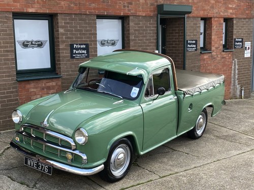1960 Morris Cowley Pick Up, Porcelain Green, fully restored SOLD