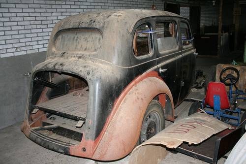 Morris Twelve Four 1939 – The Netherlands. In vendita