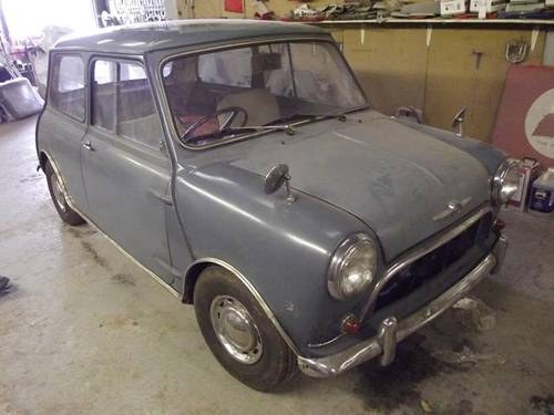 Lot 32 - A 1960 Morris Mini Mk I project - 05/11/17 For Sale by Auction