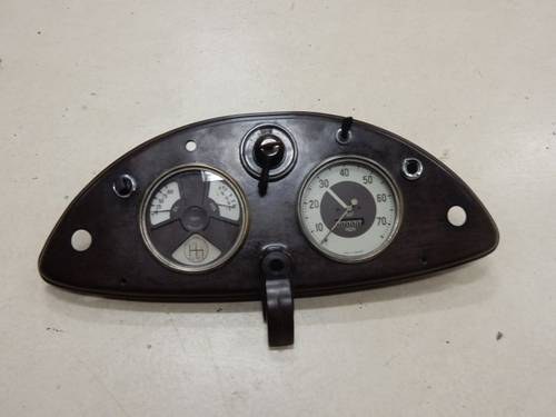 1938 Dashboard facia with gauges for Morris Eight E For Sale