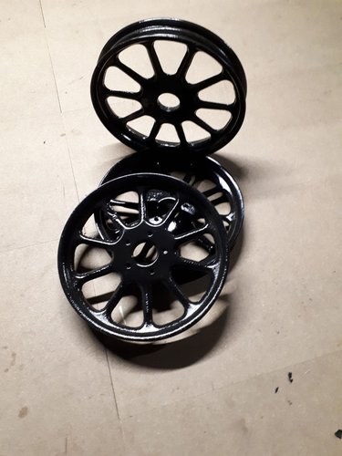 1928 Artillery wheels black painted For Sale