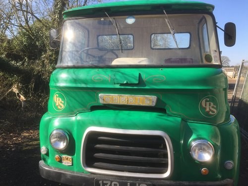 1960 Morris FFK140 flat bed lorry For Sale