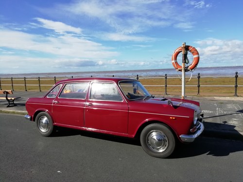 1974 Morris 1800 Auto in Damask Red For Sale