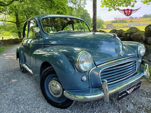 1958 Superb quality older restoration, with bags of charm! In vendita