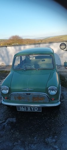 1964 Morris mini Super deluxe