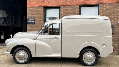 1968 Morris 6cwt van fully restored