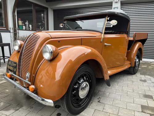 1948 Morris Eight
