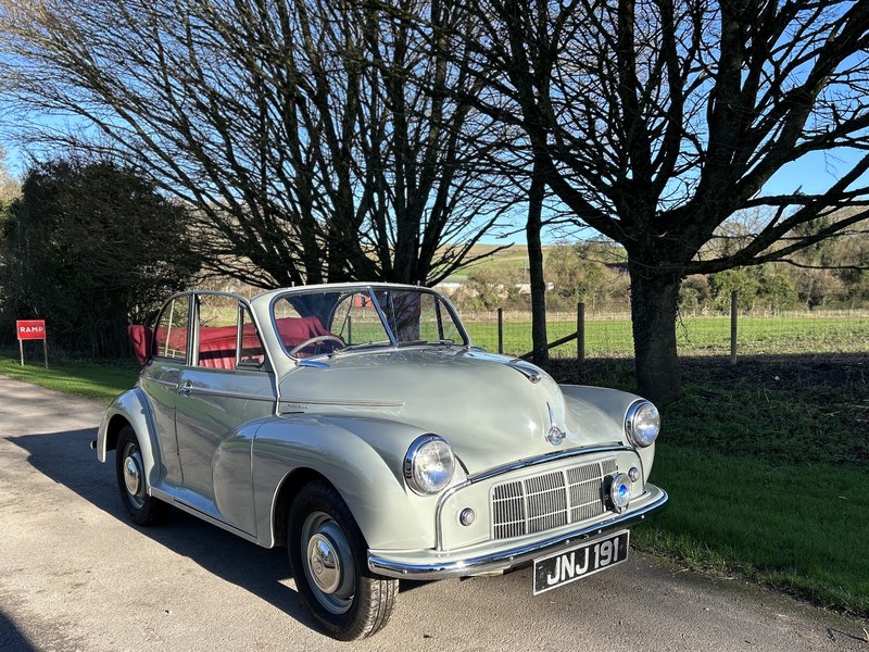 1954 Morris Minor Series II Tourer