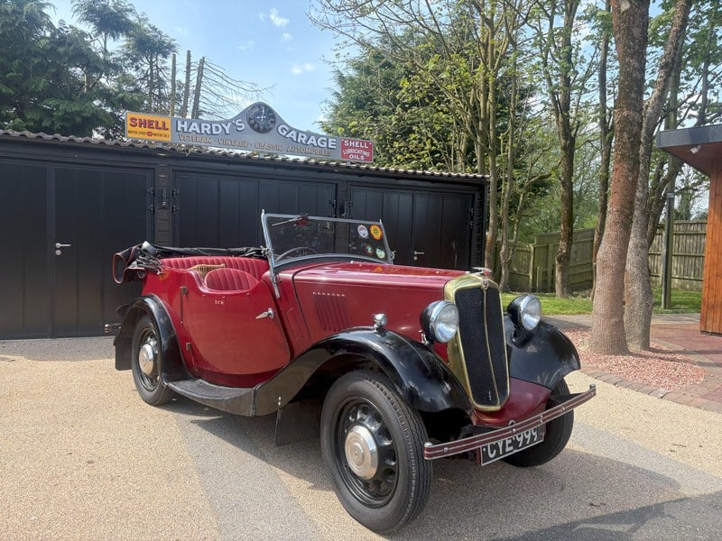 Rapid Classics: Eine Suche. Alle Oldtimer. 27 » Rapid Classics: Eine Suche. Alle Oldtimer. 1936 Morris 8 Series One