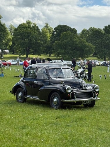 1954 Morris Minor Series 2 (24k restoration completed 2020)