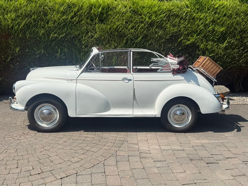 1960 Morris Minor - 2 1960 Morris Minor - 2
