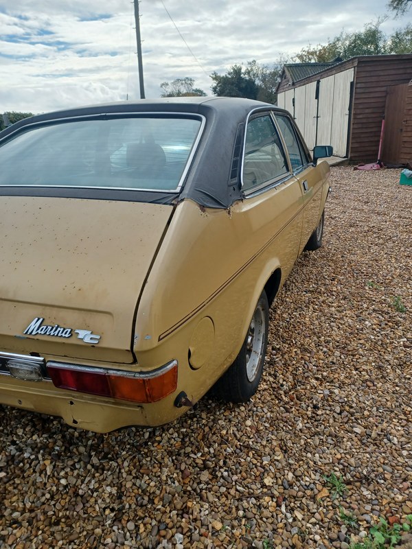 1975 Morris Marina - 2 1975 Morris Marina - 2