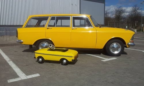 1975 Moskvich 427 For Sale