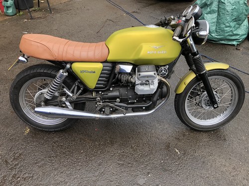 A 2011 Moto Guzzi V7 Café Racer Classic - 30/6/2021 Zu verkaufen durch Auktion