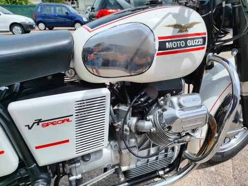 1970 Moto Guzzi V7 Special Edition - 5