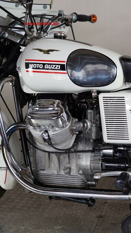 1970 Moto Guzzi V7 Special Edition - 4