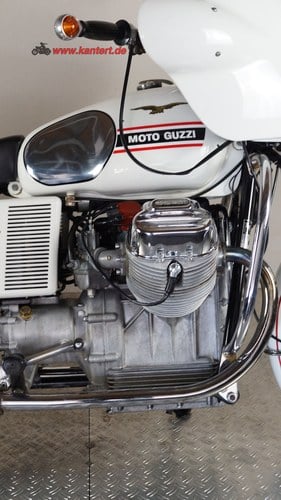 1970 Moto Guzzi V7 Special Edition - 9