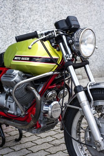 1971 Moto Guzzi V7 Sport