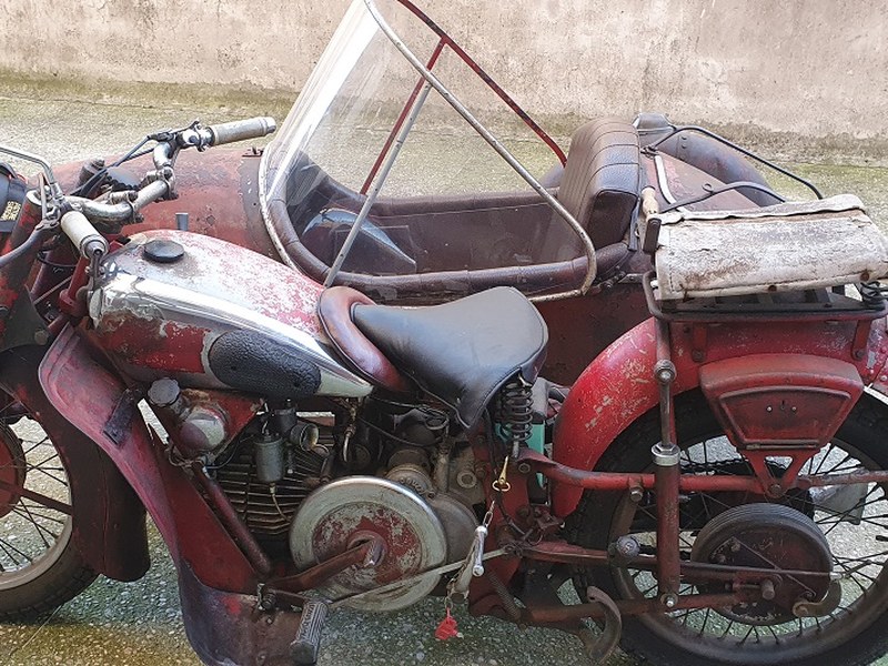 MOTO GUZZI ASTORE CON SIDECAR