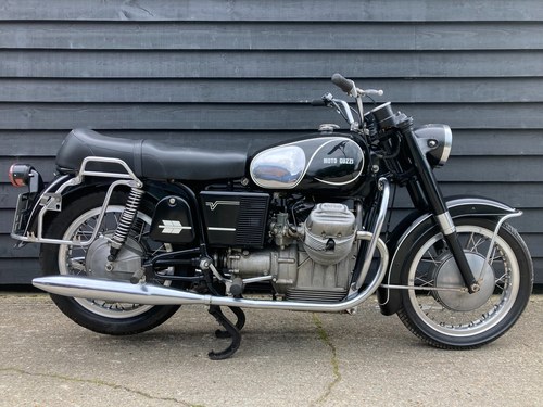 Lot 171 - 1970 Moto Guzzi 757cc V7 Special In vendita all'asta