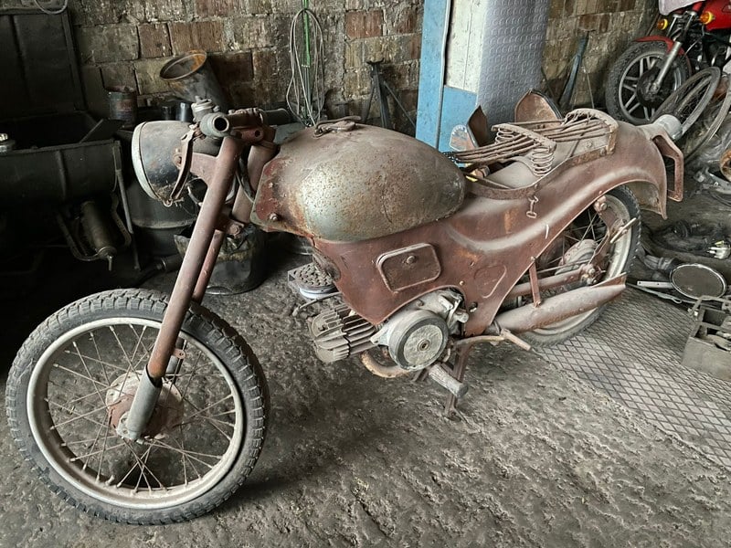 1955 Moto Guzzi Zigolo - 2 1955 Moto Guzzi Zigolo - 2