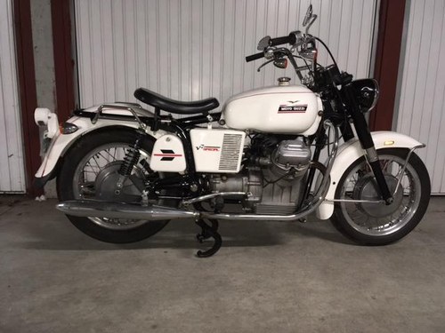 MOTO GUZZI V7 - 1971 Kaufen Bei