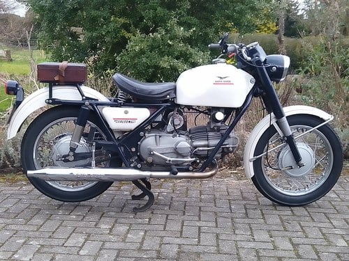 1971 Moto Guzzi Nuovo Falcone