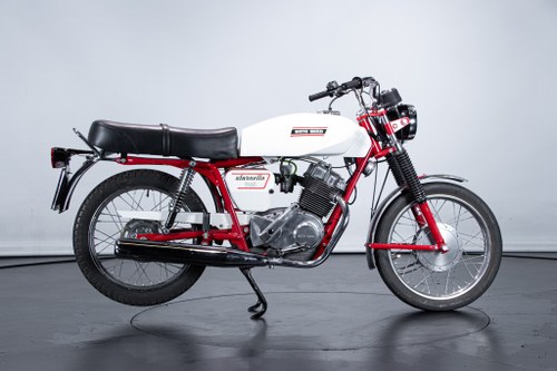 1971 MOTO GUZZI 125 STORNELLO En Venta