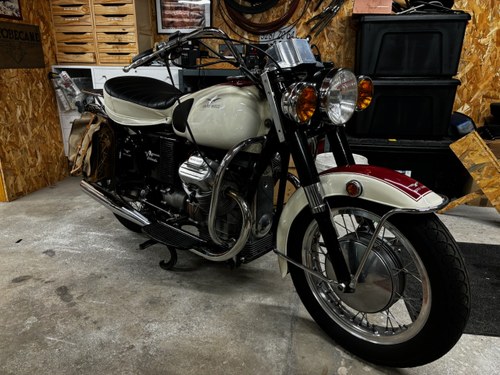 1972 Moto Guzzi V7 Ambassador