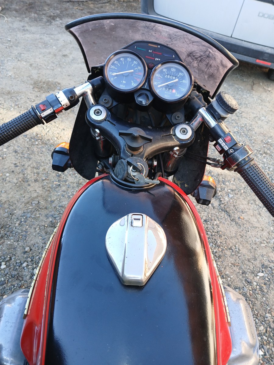 Moto Guzzi 850 Le Mans 3 VF Oil Pan Engine Cover A4441 Moto Guzzi 850 Le Mans 3 VF Oil Pan Engine Cover A4441