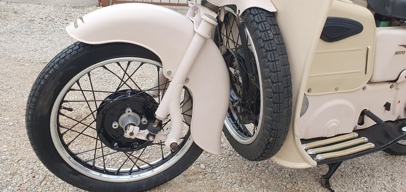 1955 Moto Guzzi Galletto - 2 1955 Moto Guzzi Galletto - 2