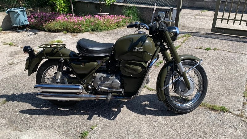 1972 Moto Guzzi Falcone - 1 1972 Moto Guzzi Falcone - 1