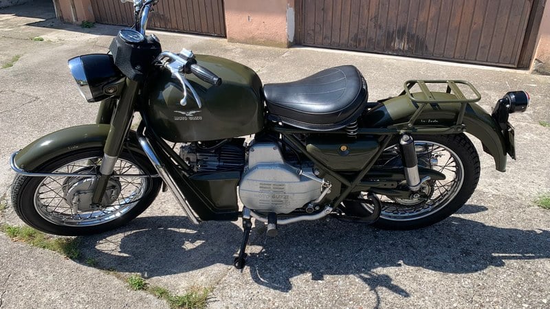 1972 Moto Guzzi Falcone - 2 1972 Moto Guzzi Falcone - 2