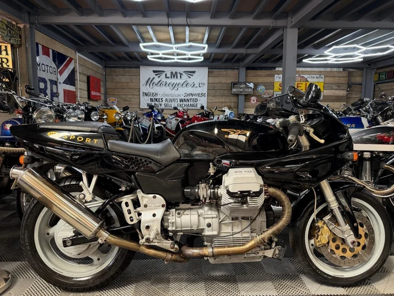 2000 Moto Guzzi Sport 1100 - 1 2000 Moto Guzzi Sport 1100 - 1