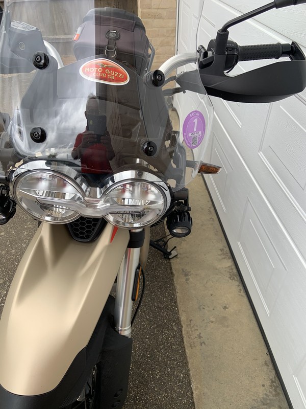 2020 Moto Guzzi V85 - 2 2020 Moto Guzzi V85 - 2