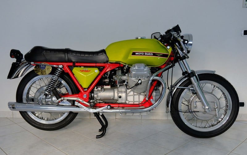 1971 Moto Guzzi V7 Sport - 1 1971 Moto Guzzi V7 Sport - 1