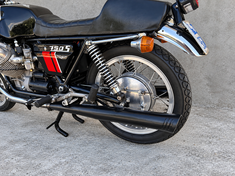 1974 Moto Guzzi 750S - 1 1974 Moto Guzzi 750S - 1