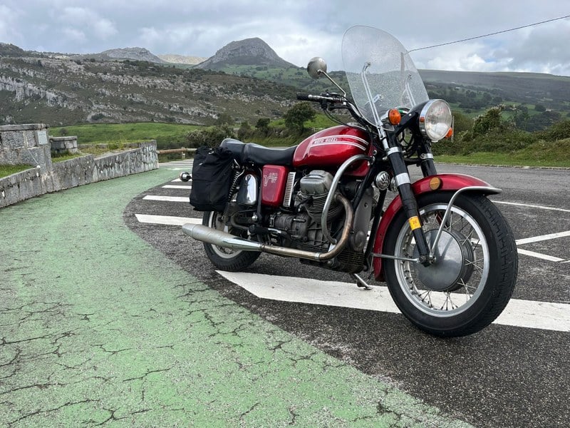 1974 Moto Guzzi 850 GT - 1 1974 Moto Guzzi 850 GT - 1