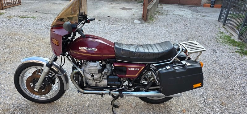 1981 Moto Guzzi 850 T4 - 1 1981 Moto Guzzi 850 T4 - 1
