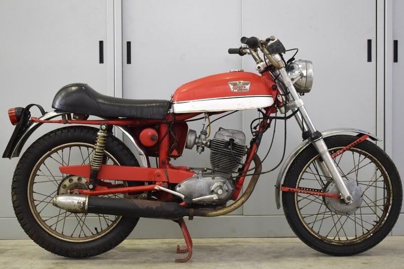 1972 Moto Morini Sport 125 - 1 1972 Moto Morini Sport 125 - 1