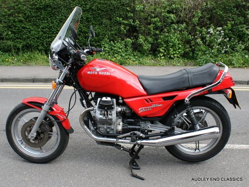 1994 Moto Guzzi Strada 750 (Now Sold) In vendita