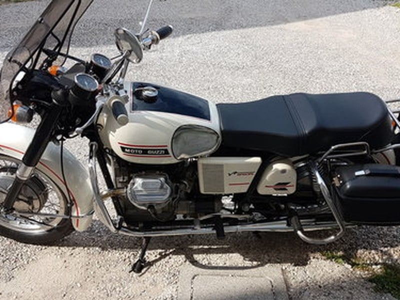 Moto Guzzi V7 Special